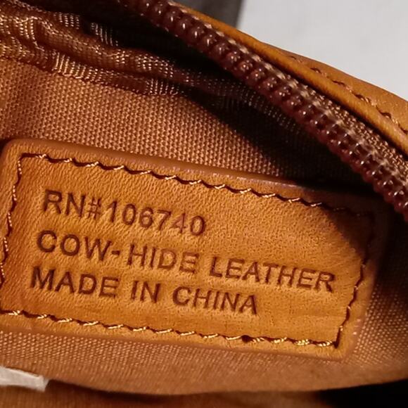 Cowhide Leather Wallet Clutch Accessory Slow Fashion Classic Quiet Luxury Boho - Picture 11 of 11